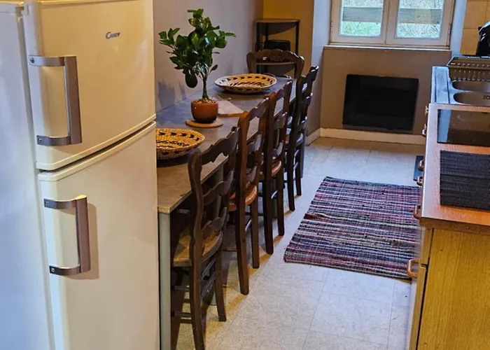 Appartement Entier, 2 Chambres, 7 Couchages, Tout Equipe