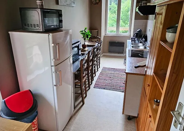 Appartement Entier, 2 Chambres, 7 Couchages, Tout Equipe
